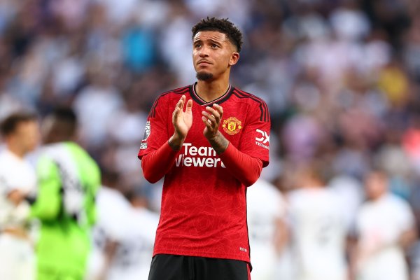 Skira: Sancho s agent meets Roma today, Manchester United has accepted a 24 million offer